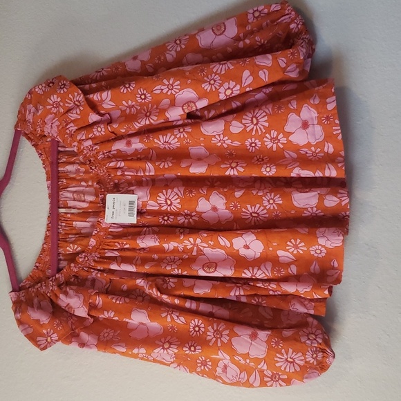 Free People Miss Daisy Floral Print top. Garment is labeled M. Attached says XS. - Picture 4 of 9